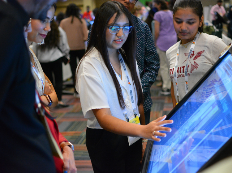 A presenter in the  i-Presentation hall at the American Educational Research Association AERA 2023 Annual Meeting 